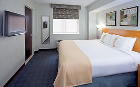 Holiday Inn New York City - Wall Street By Ihg